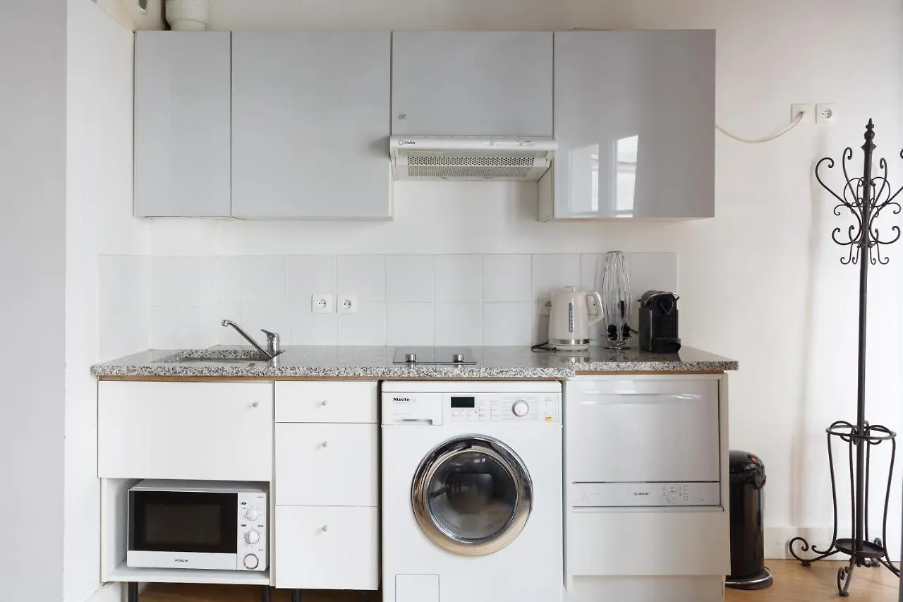 Top Opera Apartman